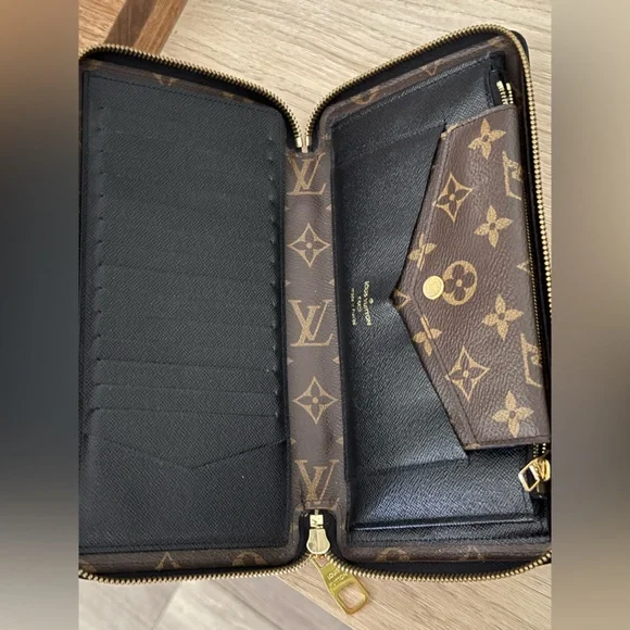 Daily Organiser with insert - Picture 3 of 11